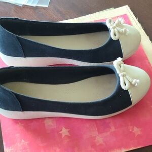 Elegant Navy Blue And White Women's Flats